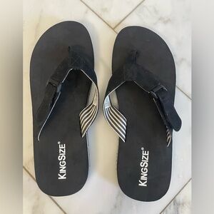 King Size Black and White Men’s Size 13 EW flip flops with adjustable straps